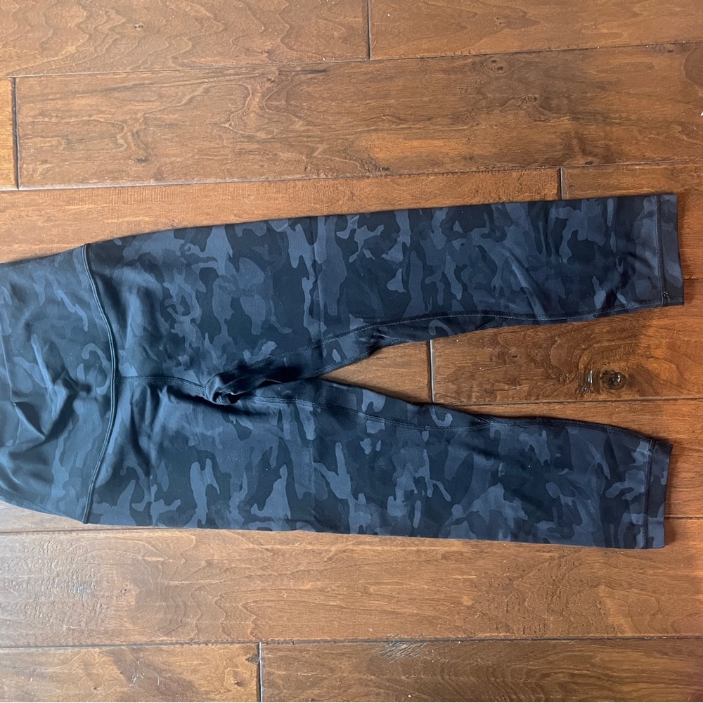 Lululemon align legging 23” -Camo